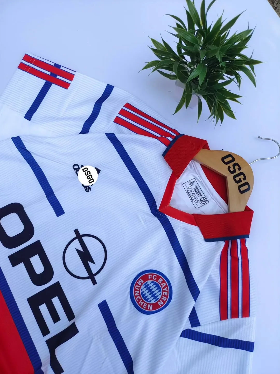 BAYERN 1998-99 AWAY KIT MATTHAUS POLO EMBROIDERY