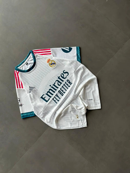 Real Madrid 2026/27 Home Jersey Mbappe