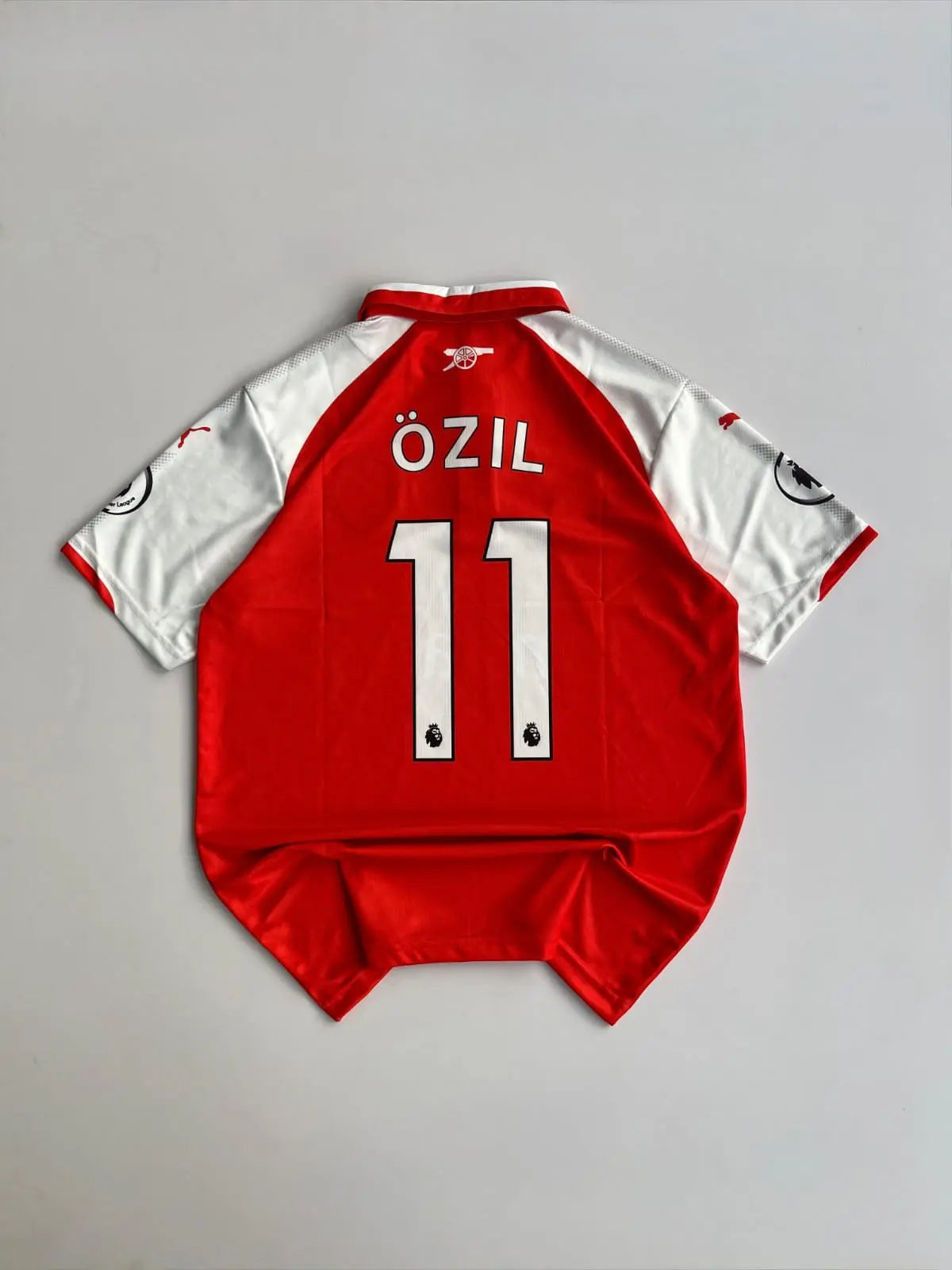 OZIL 11 ARSENAL 2017-18 HOME KIT EMBROIDERY