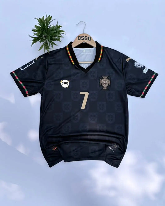 PORTUGAL 2026 BLACK EDITION RONALDO KIT POLO EMBROIDERY